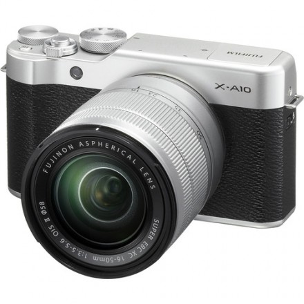 Цифр. фотокамера Fujifilm X-A10 + XC 16-50mm Kit Silver Цифр. фотокамера Fujifilm X-A10 + XC 16-50mm Kit Silver